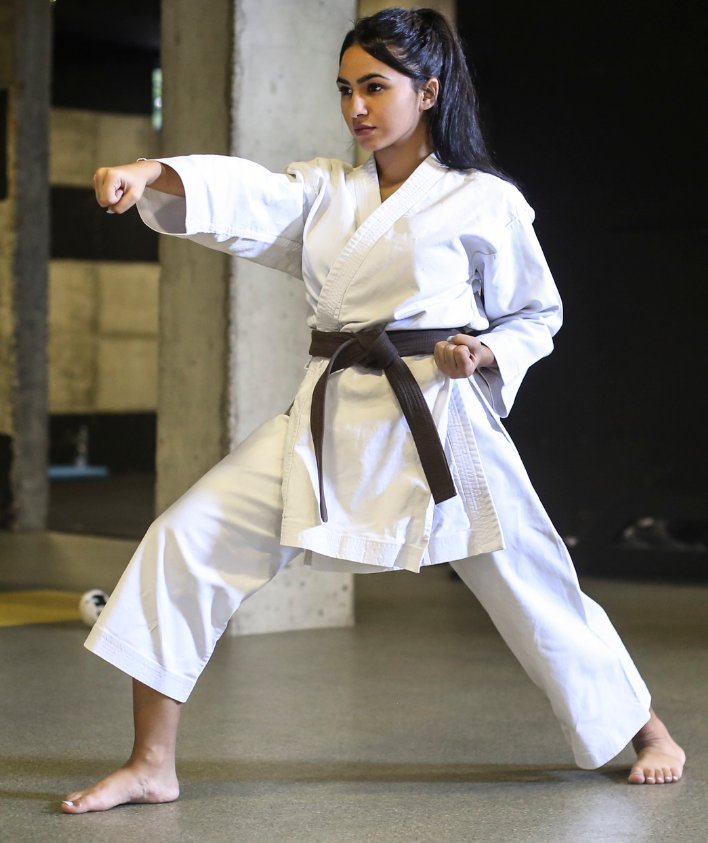 仙川 京王線 駅前 レンタルスタジオ 空手 稽古